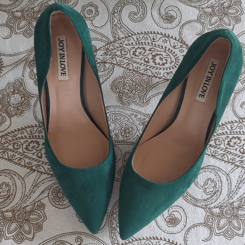 Joy In Love Green Pumps. - Picture 12 of 12